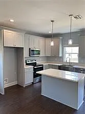 3 bed, 1465 sqft, $1,750 — Photo 3