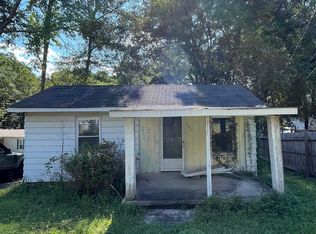106 S Church St, Pickens, SC 29671