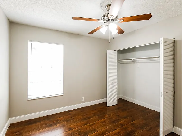 1558 NW 7th Ln — Photo 13