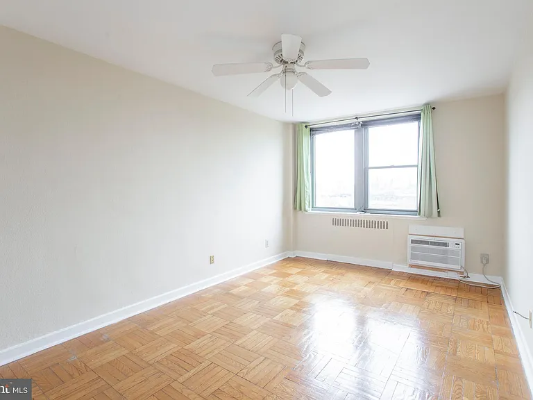 2601 Pennsylvania Ave #711 — Photo 21