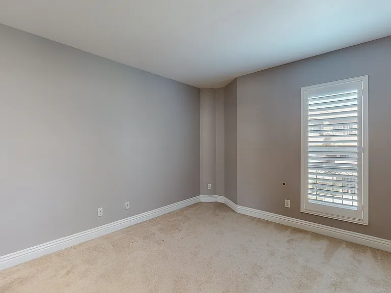 11540 Moorpark St #103 — Photo 25
