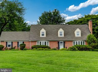 1 Yorkview Dr, Lutherville Timonium, MD 21093