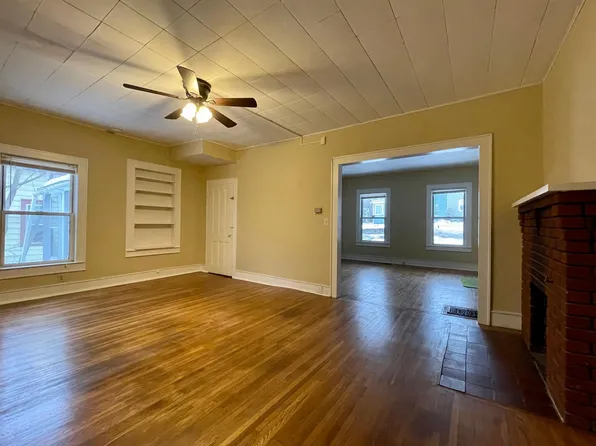 128 Washington St #A, Manlius, NY 13104