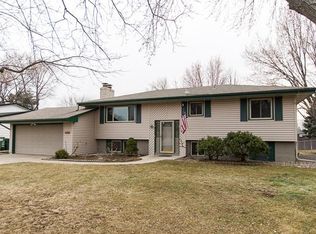 716 82nd Ave NE, Spring Lake Park, MN 55432