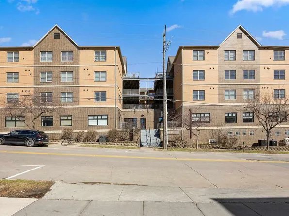 332 S Linn St APT 409, Iowa City, IA 52240