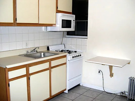 Rented by J Misrahi Realty Corp | media 36