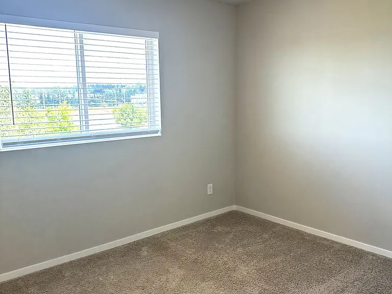 18505 Alpine Way E — Photo 20