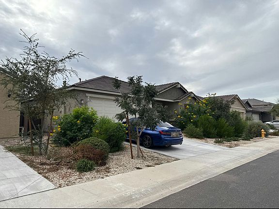 3rd image of 4457 W Charlie Dr