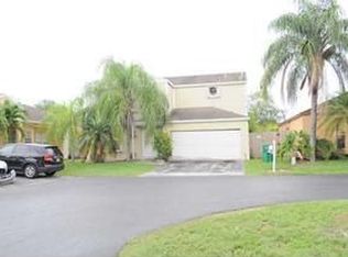 9961 SW 223rd Ter, Cutler Bay, FL 33190