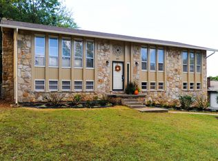 917 Radnor Rd, Maryville, TN 37804