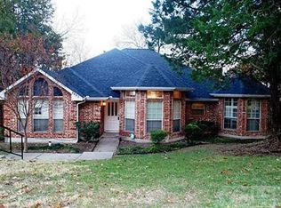 1116 Rising Ridge Dr, Desoto, TX 75115