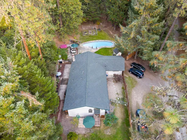 4184 E Evans Creek Rd, Rogue River, OR 97537