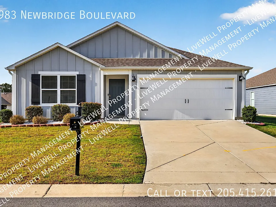 4983 Newbridge Cir