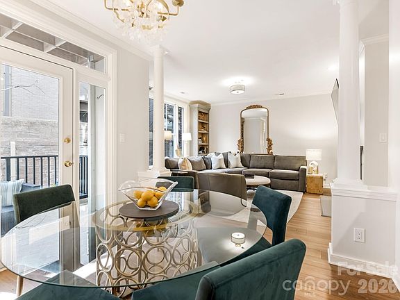 4th image of 416 Queens Rd APT 7