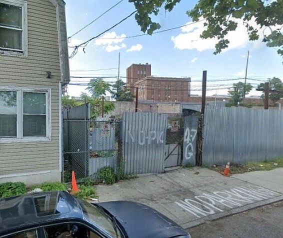 1st image of 16617 Douglas Ave