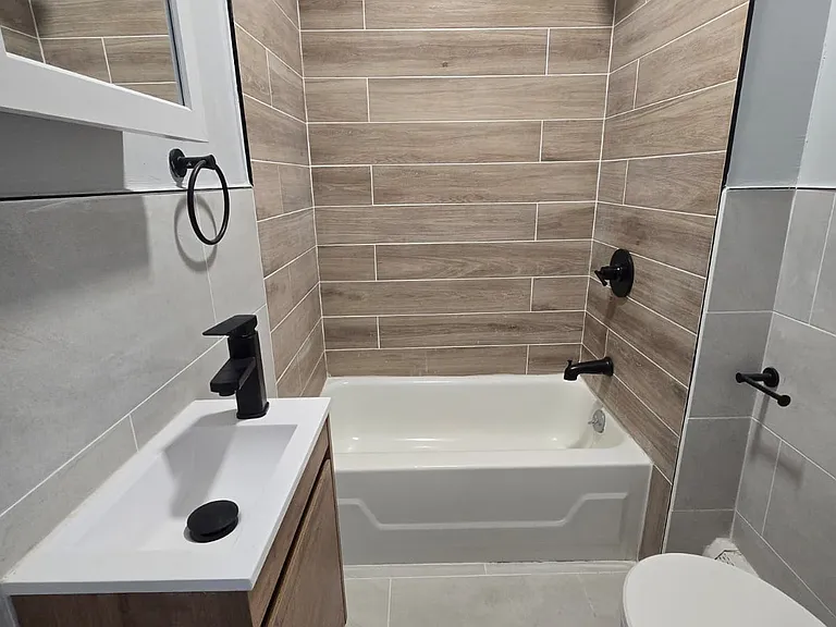 357 Madison St #1A — Photo 3