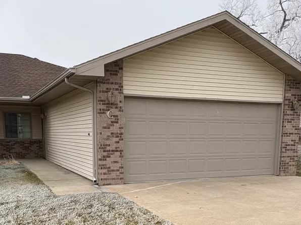 305 N 32nd St Unit C, Norfolk, NE 68701