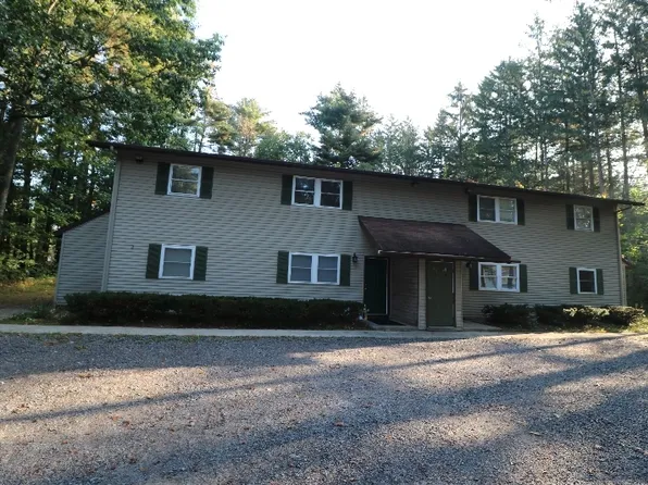4 Waldron Ln Unit 2-1-1, Saratoga Springs, NY 12866