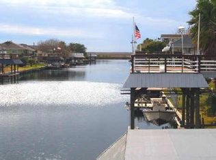 828 Marlin St, Bayou Vista, TX 77563