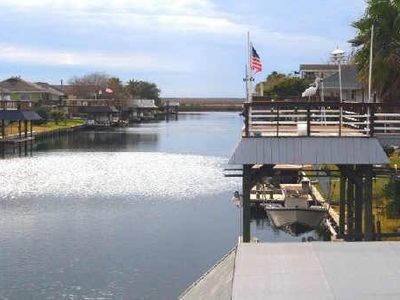 828 Marlin St, Bayou Vista, TX, 77563