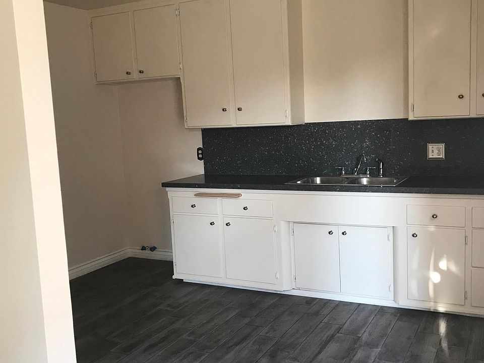 1st image of 11886 Eucalyptus Ave