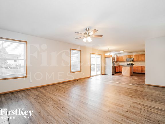 5th image of 1211 Sassafras Ln