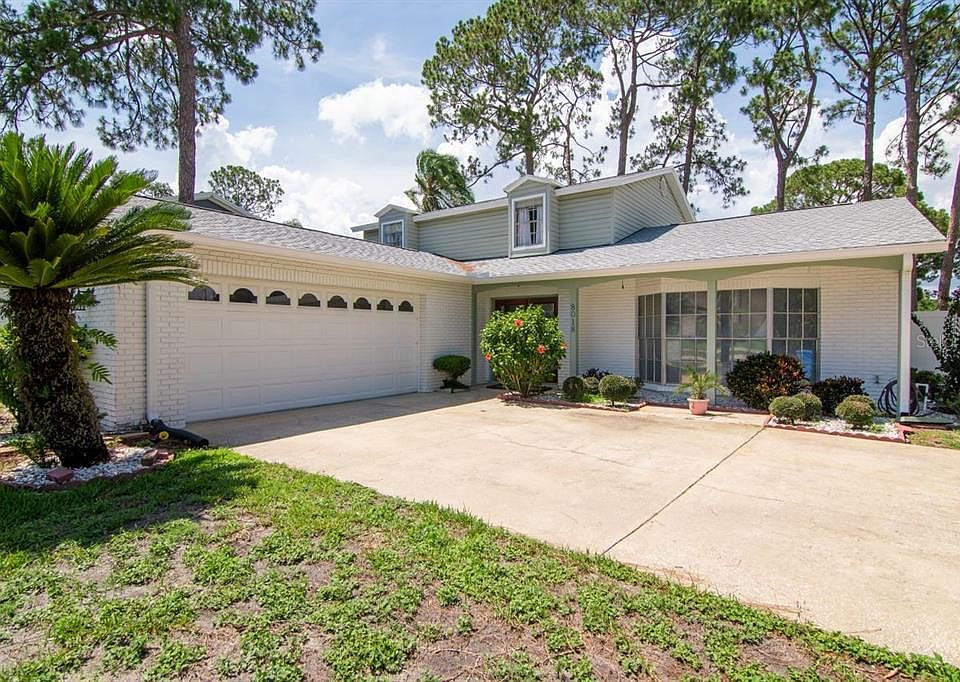 1st image of 8018 GREENSHIRE DRIVE