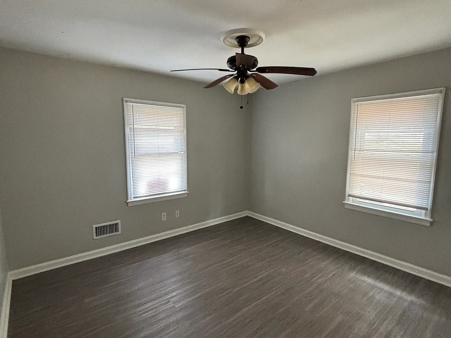 1833 Austell Rd SW — Photo 4