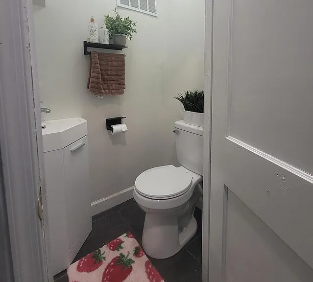 1005 Drexel Ave — Photo 10