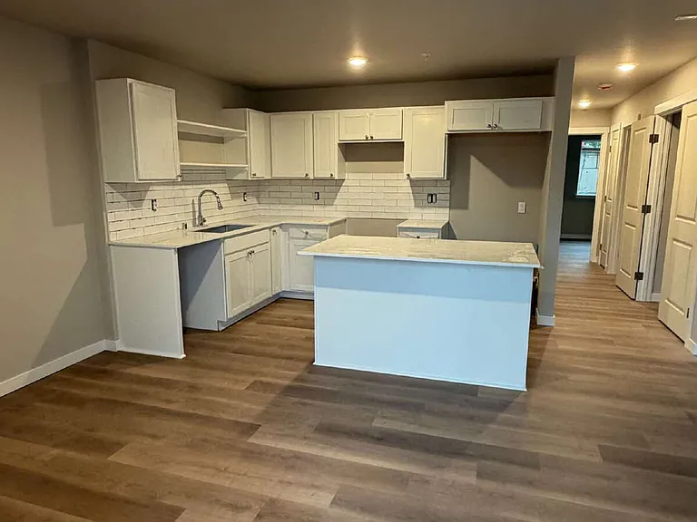 119 Rainier Ave S #202 — Photo 3