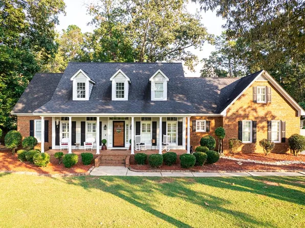 162 Hardwood Ln, Albany, GA 31707