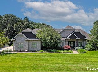 3464 Palmer Dr, Saugatuck, MI 49453