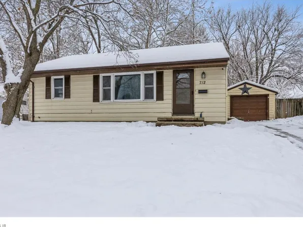 712 E Shawnee Ave, Des Moines, IA 50313
