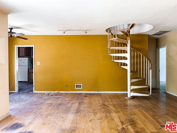 4th image of 5207 Don Pio Dr