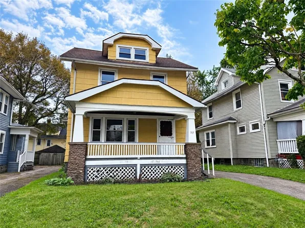 707 Parsells Ave, Rochester, NY 14609