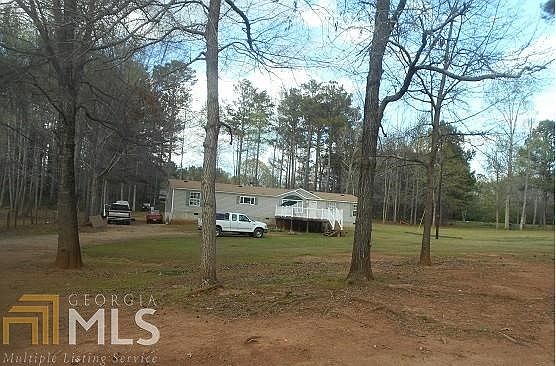2nd image of 252 Whispering Pines Dr