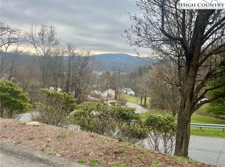 190 Ridge View Dr APT 17, Boone, NC 28607