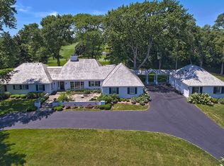 570 Aberdeen Rd, Inverness, IL 60067