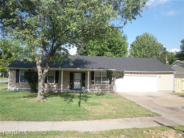 1st image of 5723 Jardin Pl
