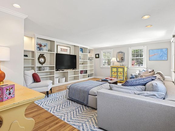 3rd image of 24 Johnson Road