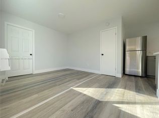 1836 Dewey St #6, Hollywood, FL 33020
