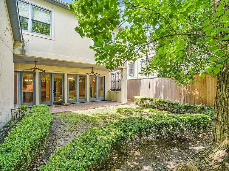 2307 Sheridan St — Photo 47