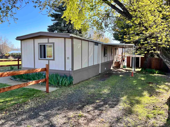 508 Evergreen Ln #11, Yreka, CA 96097