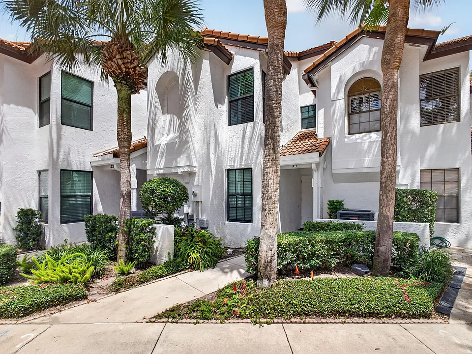 2339 Treasure Isle Dr #44