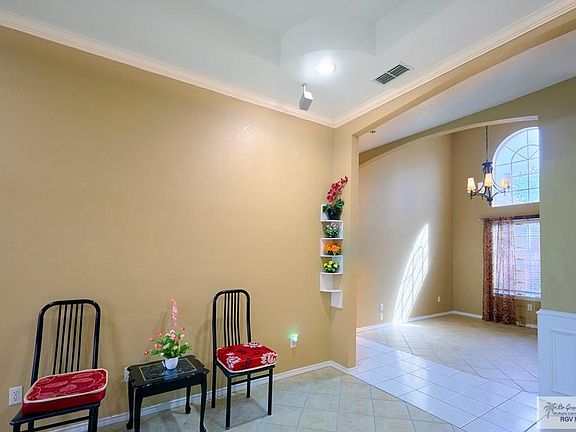 5th image of 1513 Autumn Ct