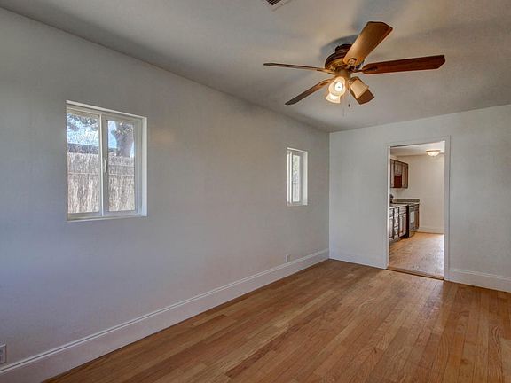 5th image of 2119 W Vista Ave