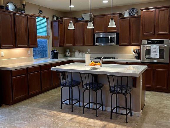 3rd image of 4028 Huston Way