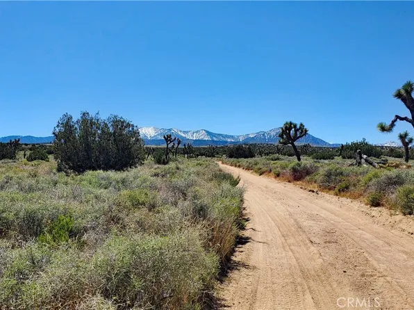 180 Saint East & Ave #Y, Llano, CA 93544