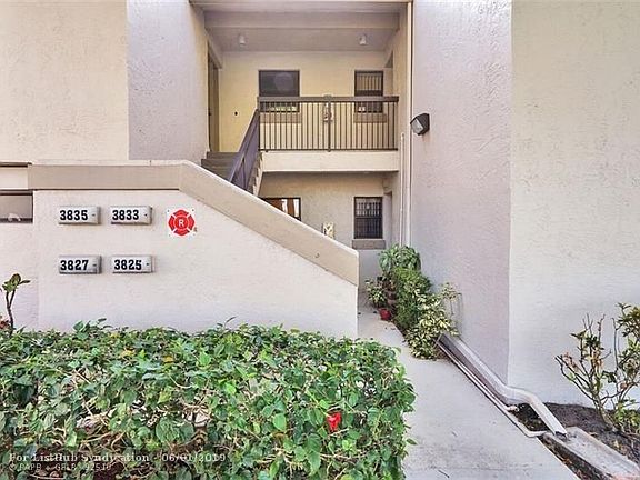 4th image of 3825 NW 35th St #1529
