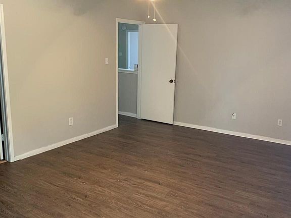 5th image of 10502 Mist Ln
